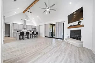 18107 Forrest Dr, Whitney, TX 76692 - Photo 5