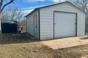 477 Sullivan Rd, Graham, TX 76450 - Photo 5