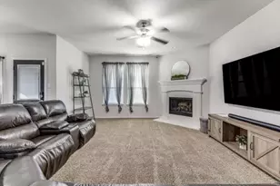 11329 Golden Ridge Ln, Fort Worth, TX 76052 - Photo 11