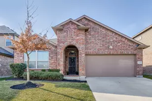 11329 Golden Ridge Ln, Fort Worth, TX 76052 - Photo 1