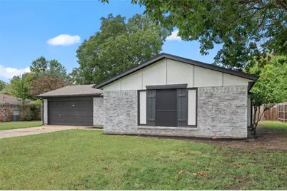 1304 Bradley Court, Cleburne, TX 76033 - Photo 1