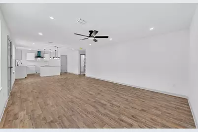 5650 Forney Road, Dallas, TX 75227 - Photo 9