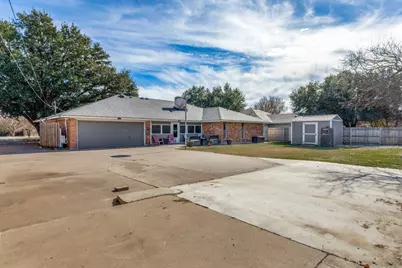 413 N Trail Street, Crowley, TX 76036 - Photo 23