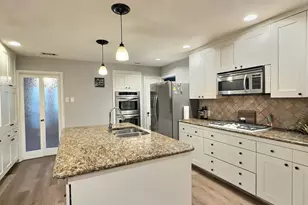 14148 Tanglewood Dr, Farmers Branch, TX 75234 - Photo 9