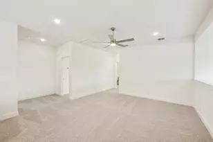 2300 Legacy Oaks Ln, Bedford, TX 76021 - Photo 23