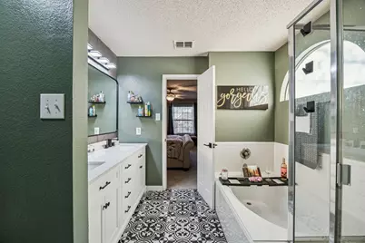 10601 Gleneagles Lane, Rowlett, TX 75089 - Photo 5