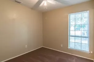 12104 Bishop Dr, Balch Springs, TX 75180 - Photo 9