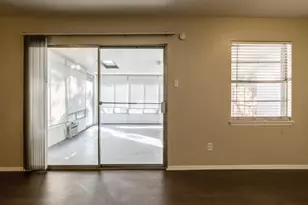 12104 Bishop Dr, Balch Springs, TX 75180 - Photo 7