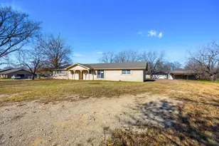 616 E Moonlight Dr, Robinson, TX 76706 - Photo 5