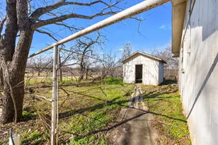 616 E Moonlight Dr, Robinson, TX 76706 - Photo 29