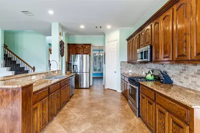 1802 Benedict Court, Rowlett, TX 75088 - Photo 9