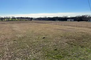 981 Cr 979 Rd, Fate, TX 75179 - Photo 1