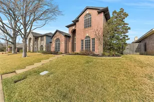 857 Summit Pointe, Lewisville, TX 75077 - Photo 3