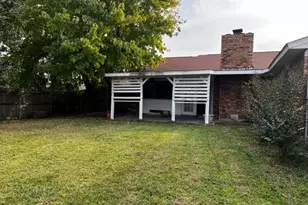 1802 Lewis Trail, Grand Prairie, TX 75052 - Photo 13