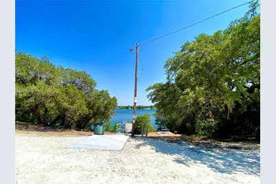 5407 Cold Water Court, Granbury, TX 76048 - Photo 19