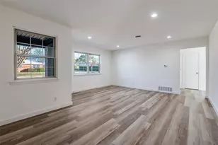 3072 Mark Twain Dr, Farmers Branch, TX 75234 - Photo 9