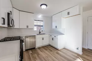 3072 Mark Twain Dr, Farmers Branch, TX 75234 - Photo 15