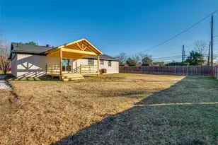 3072 Mark Twain Dr, Farmers Branch, TX 75234 - Photo 3