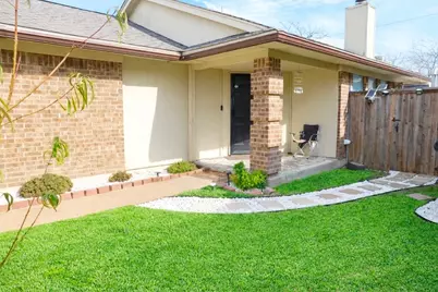 4220 Amy Drive, Mesquite, TX 75150 - Photo 3