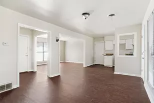 8108 Redwood Dr, Benbrook, TX 76116 - Photo 3