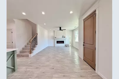 5610 San Jacinto Drive, Granbury, TX 76048 - Photo 5