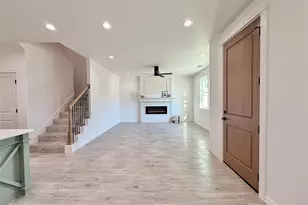 5610 San Jacinto Dr, Granbury, TX 76048 - Photo 5