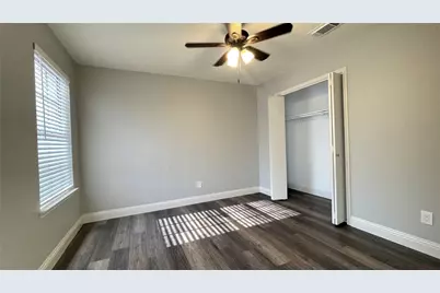 2217 Roman Court, Dalworthington Gardens, TX 76013 - Photo 15