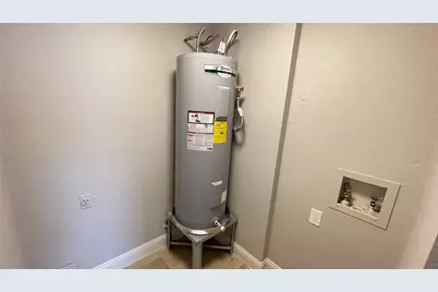 2217 Roman Court, Dalworthington Gardens, TX 76013 - Photo 19