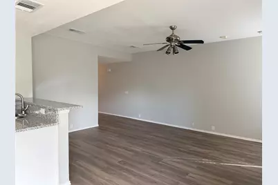 1113 Greenbend Drive, Denton, TX 76210 - Photo 5