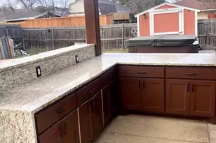 1023 Terry Way, Carrollton, TX 75006 - Photo 17