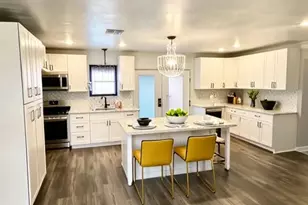 1023 Terry Way, Carrollton, TX 75006 - Photo 5