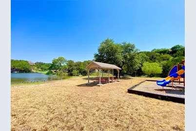 5106 Stoneridge Drive, Granbury, TX 76048 - Photo 11