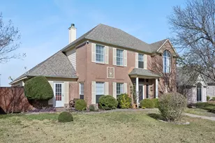 2821 Clearmeadow Dr, Mesquite, TX 75181 - Photo 1