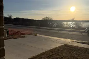 1705 Kruppa Ln, Little Elm, TX 75068 - Photo 15