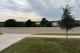 1705 Kruppa Ln, Little Elm, TX 75068 - Photo 7