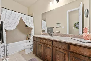 237 Katy Lake Dr, Waxahachie, TX 75165 - Photo 25