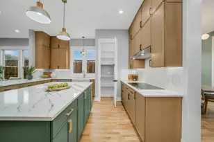 6047 Velasco Ave, Dallas, TX 75206 - Photo 9