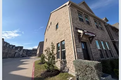 324 Greenhouse Drive, Plano, TX 75074 - Photo 9