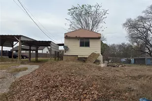 205 Barker St, Athens, TX 75751 - Photo 1