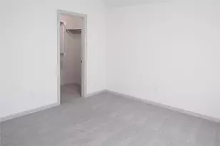 2401 Cort Dr, Carrollton, TX 75010 - Photo 21