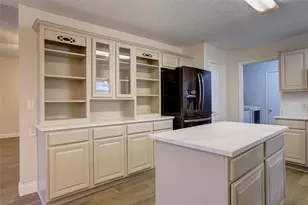 6018 Flat Wood Ln, Arlington, TX 76018 - Photo 9