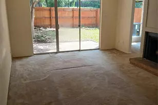 7456 E NW Hwy, Dallas, TX 75231 - Photo 3