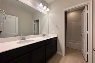 1401 Mesa Crest Dr, Fort Worth, TX 76052 - Photo 29