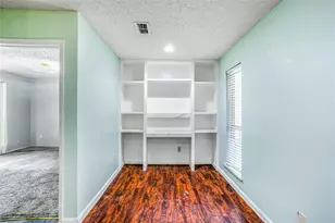 8110 Skillman St, Dallas, TX 75231 - Photo 9