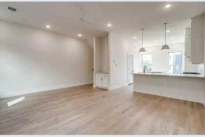 2820 Weisenberger Street #108, Fort Worth, TX 76107 - Photo 17