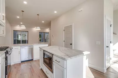 2820 Weisenberger Street #108, Fort Worth, TX 76107 - Photo 13