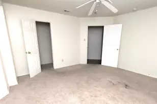 2107 Meadowview Dr, Corinth, TX 76210 - Photo 15