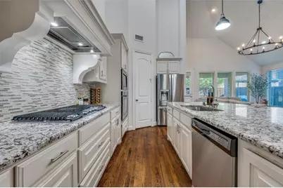 8229 Lindsay Gardens, The Colony, TX 75056 - Photo 9