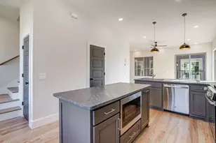 2824 Weisenberger St, Fort Worth, TX 76107 - Photo 9