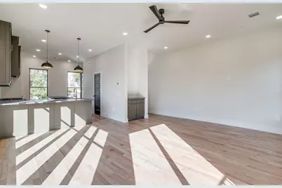 2824 Weisenberger Street #100, Fort Worth, TX 76107 - Photo 11